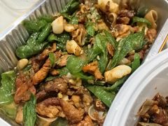 -洞庭土菜小炒馆(易发广场店)