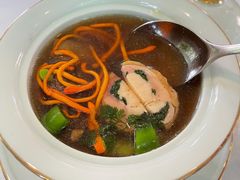 羊肚菌鸡肉卷清汤-蝶舍·MAISON PAPILLON