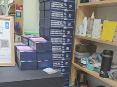 -豪门视光·星趣控·蔡司依视路眼镜代理商(中央大街店)