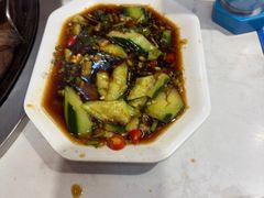 -鲁员外地锅鸡地锅鱼(古墩路店)