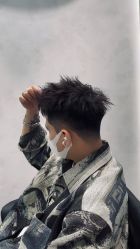 -Kraemer Paris  苏豪路易士·嘉玛发廊