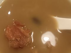 粉葛鲮鱼汤-明本湛江鸡•海鲜小厨(陈家祠店)