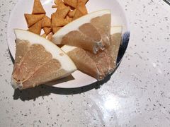 -三人行骨头王火锅(长寿店)