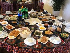 -乌托邦轰趴日租聚会别墅(先生的院子店)