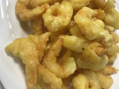 炸虾仁-宏源鑫海鲜餐厅·海景婚宴厅(石老人店)