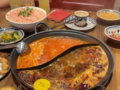 -旧街市鲜货老火锅(大光路店)