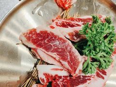 -草家酱蟹炭火烤肉店(珲春南路二店)