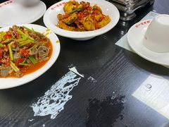-独一佳老胡湘菜馆(矿山路店)
