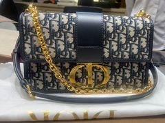 -华夏典当行(龙德广场店)