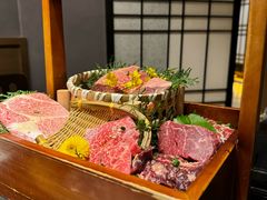 -山川小町·极番烧肉(新地假日广场店)