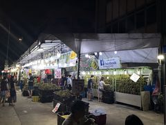 -榴莲一条街