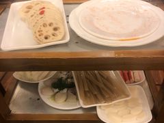 -山城年华老火锅(玉林店)