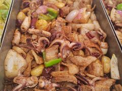 -老东镇啤酒屋海鲜加工·蒸汽海鲜·海鲜烧烤(台东店)