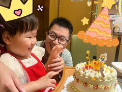 -咖咖熊蛋糕定制·英国蓝风车动物性淡奶油