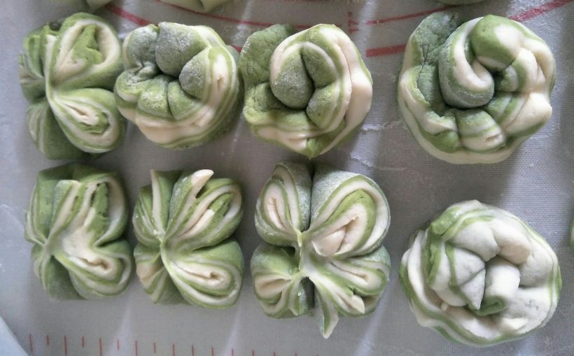 百变花卷做起来,当成给自己的礼物吧