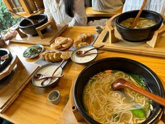 -勺子米线·云南传统小吃市集(四方街店)