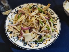 -伊带伊路新疆美食府(呼家楼店)