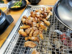 -肉甲韩国木炭烤肉(新壹街1店)