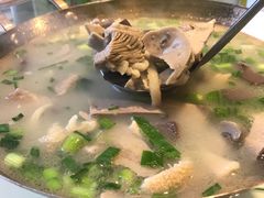 -松沪名灶·豆浆鱼头·新上海菜(飞航吾悦广场店)