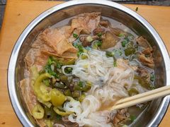 -炳记牛味粉店(四坊路店)