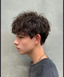 -海文先生国潮烫染男士理发馆