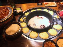 -三人行骨头王火锅(长寿店)