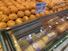 -仁贵糕点(旌旗西路店)