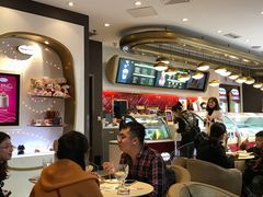 大堂-哈根达斯(国瑞店)