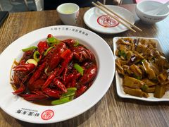 -叶派龙虾•招牌香辣蟹·海鲜(中海国际店)