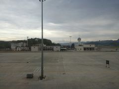 -张家界荷花国际机场
