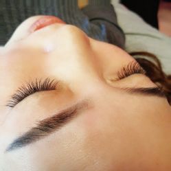 -Pink You美甲美睫纹绣定制中心