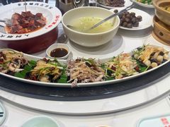 -乔家小院•非遗驴肉•本地小海鲜(滨河路店)