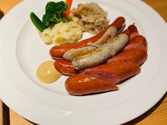 -LENBACH兰巴赫西餐啤酒坊(水璟唐店)