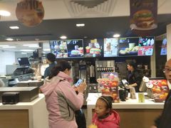 -麦当劳(静安寺店)