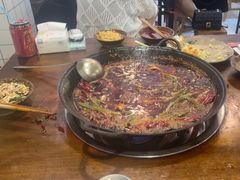 -黄潇洒老火锅(九眼桥宏济巷店)
