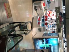 -王府井百货(中州中路店)