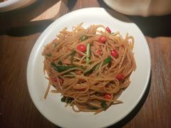 -肆海小川菜酒馆Wine Bistro (青年路店)