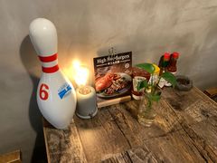 -HIGH FIVE哈福手工汉堡(桂林路店)