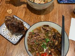 -一呷一嗦