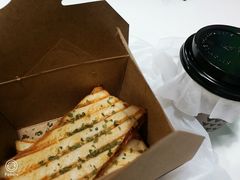 芝士火腿蛋帕尼尼-WATER CAFE(广厦店)