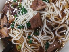 -李先生牛肉面大王(北京站售票厅餐厅)