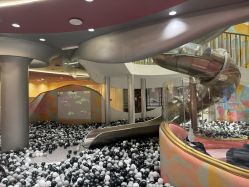 点击看大图 -奈尔宝·国风主题儿童乐园·亲子餐厅(豫园商城店)