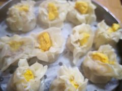 蛋黄鲜肉烧麦-真真鲜馄饨店(启蒙路店)