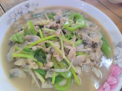 炒螺肉-海口滨海新村143号海南老字号炒菜店