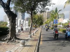 -金鸡岭桥头公园