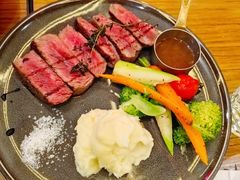 菲立牛排-MARU玛露音乐餐厅(大学路店)