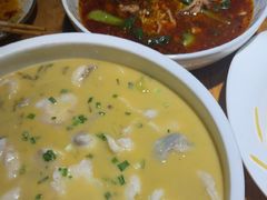 -小三峡食府(西五路店)