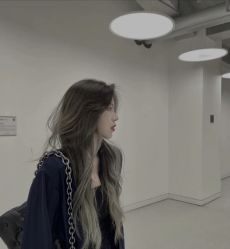 -AYO SALON