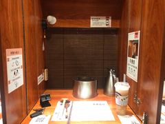 -独食火锅·半米屋台(直营总店)