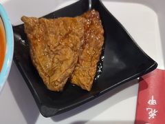 -何记花甲(海岸城旗舰店)